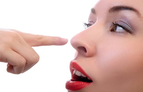 自體材料鼻部整形效果能維持多久?