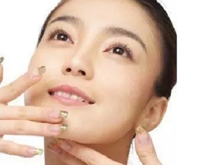 臉上過敏了,你應該這么做