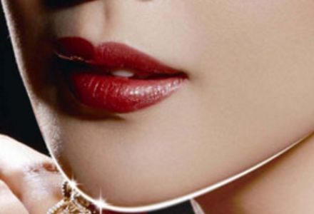 用玻尿酸豐唇后怎么護理？