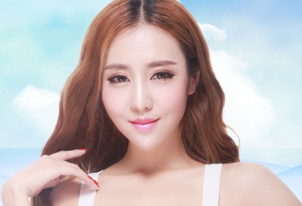 南京假體隆鼻整形費(fèi)用多少錢?