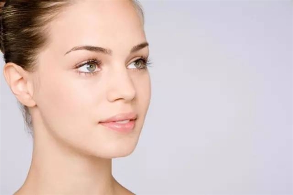 激光去除抬頭紋好么？優勢有那些呢？