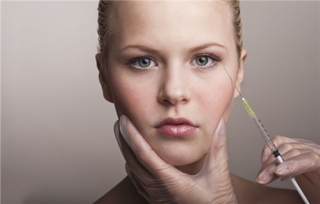 抽脂去眼袋效果如何?