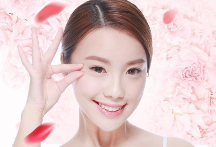 手術祛眼袋多少錢?