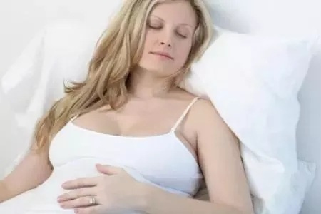 做了雙眼皮，醫(yī)師為什么建議要多睜眼？