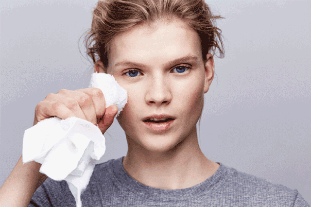 明星的臉和你的臉差的只是這一步!--面部脂肪填充