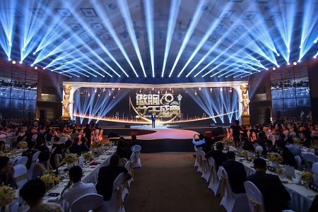 上海美萊受邀出席“ALLURA傲胸女王盛典”，獲“2019年度傲諾拉鉑金醫療機構”稱號