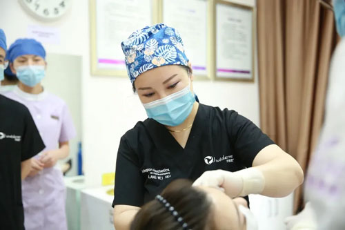 杭州美萊技術院長郎煒慧成為喬雅登質顏注射培訓導師